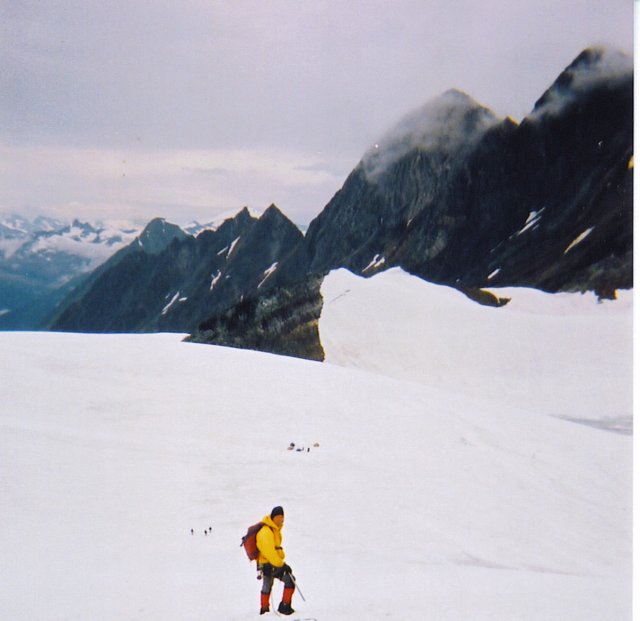 devilleglaciertraverse2002005.jpg